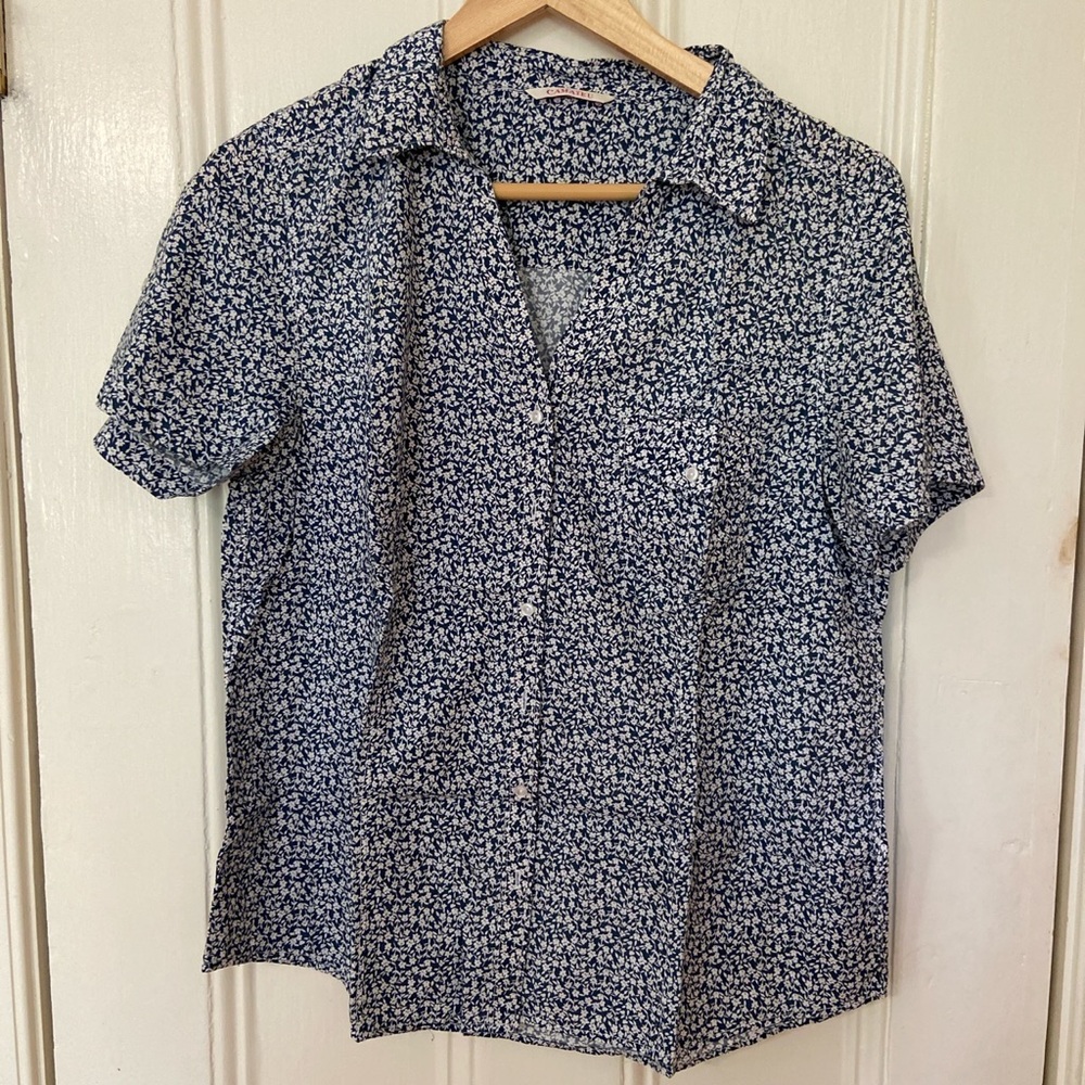 Blue Floral Button-up Shirt
